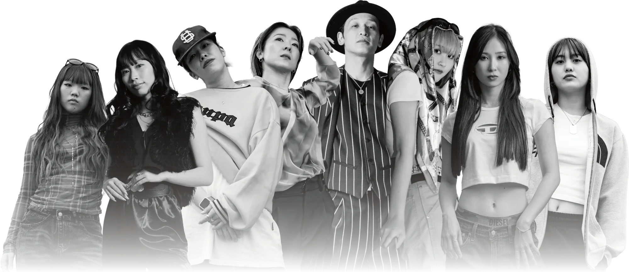 Raichi Dance School のインストラクター8人の集合写真